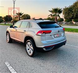 ڤۆڵکسواگن ئەتلەس